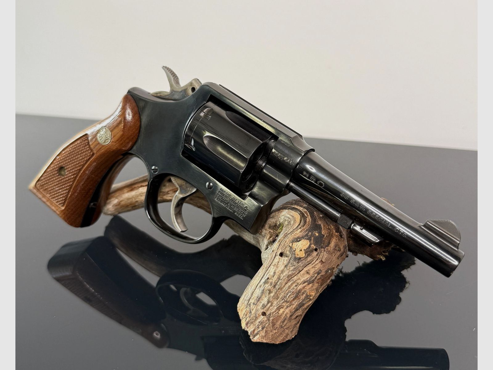 Smith & Wesson 10-7, Bild 4 von 4