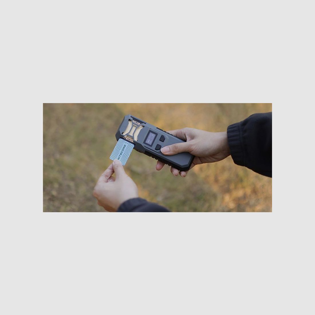 Répulsif anti-moustique électrique EMR 10 – Multi-fonctions – Ecran OLED, image 2 sur 6