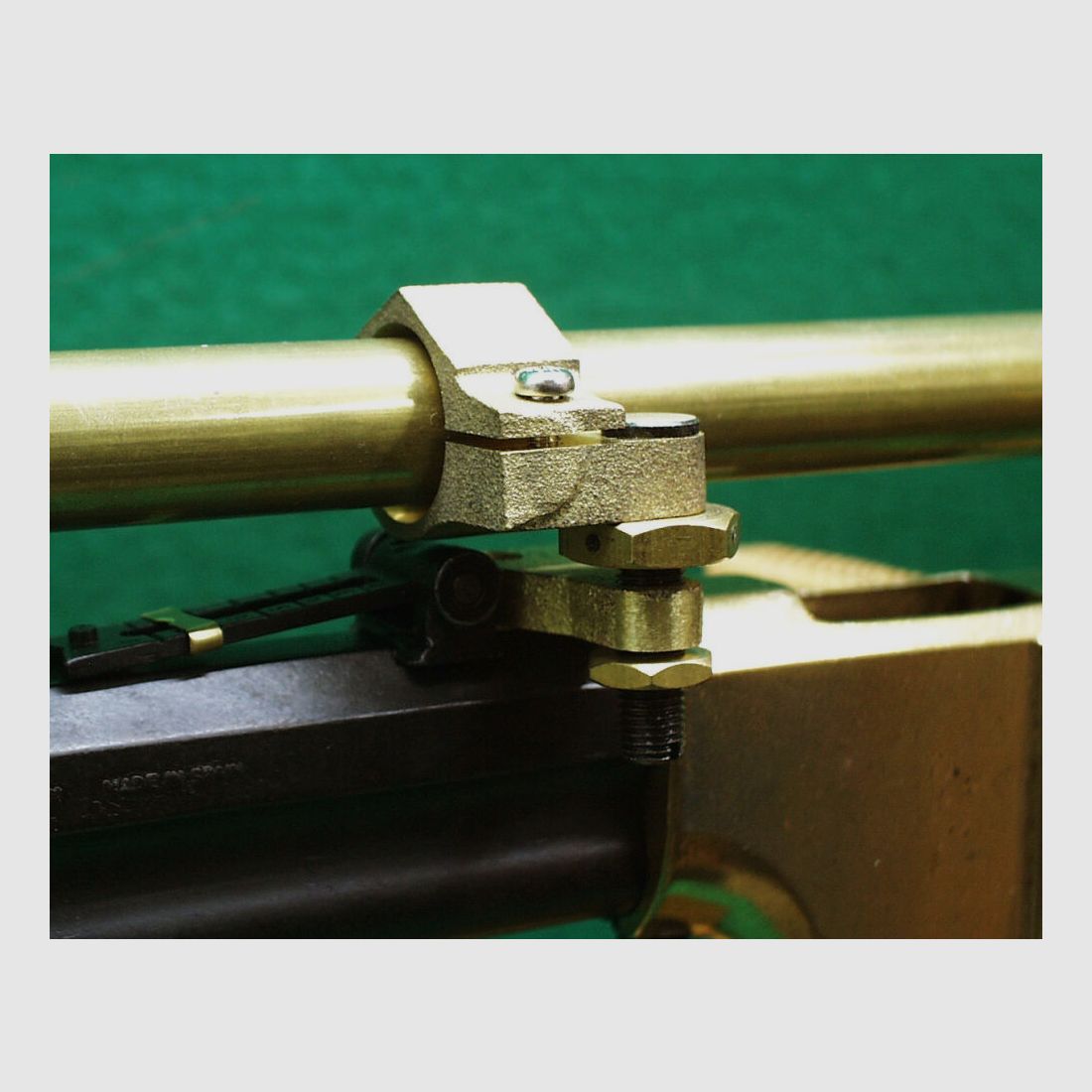 Denix Dekogewehr 1860 Henry, mit Zielfernrohr