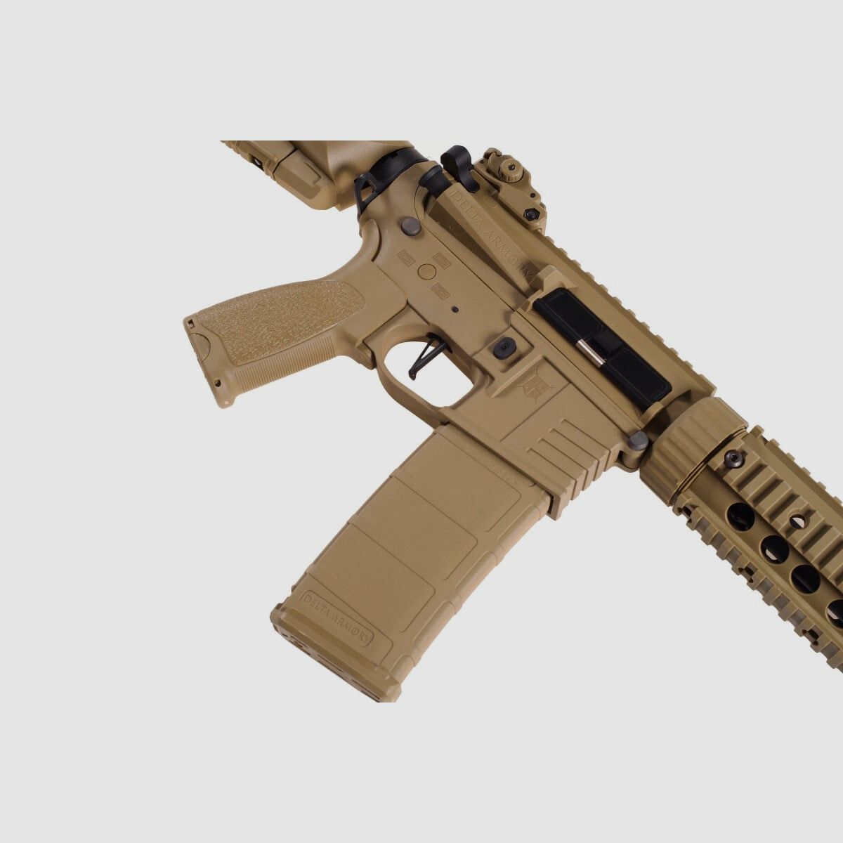 AR15 SilentOps 7 pulgadas CHARLIE Tan S-AEG Rifle Airsoft Libre a partir de 18 Años | Delta Armory
