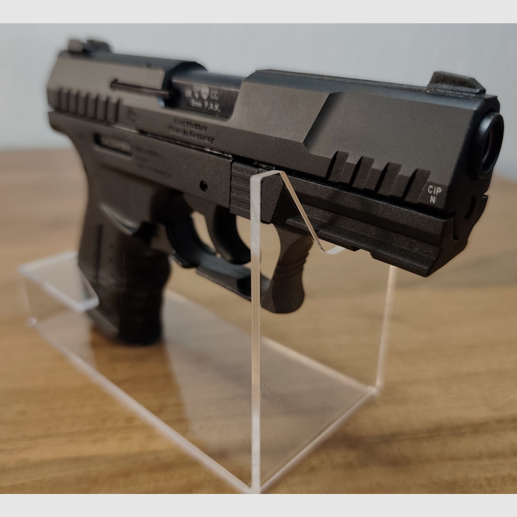 Walther P 22 czarny PTB 778 w stanie nowym OVP + amunicja