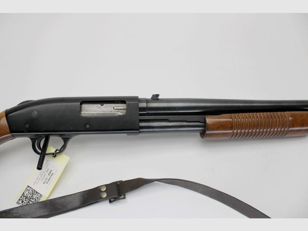 Fucile a ripetizione con calcio anteriore Mossberg 500A Slugster 12/76