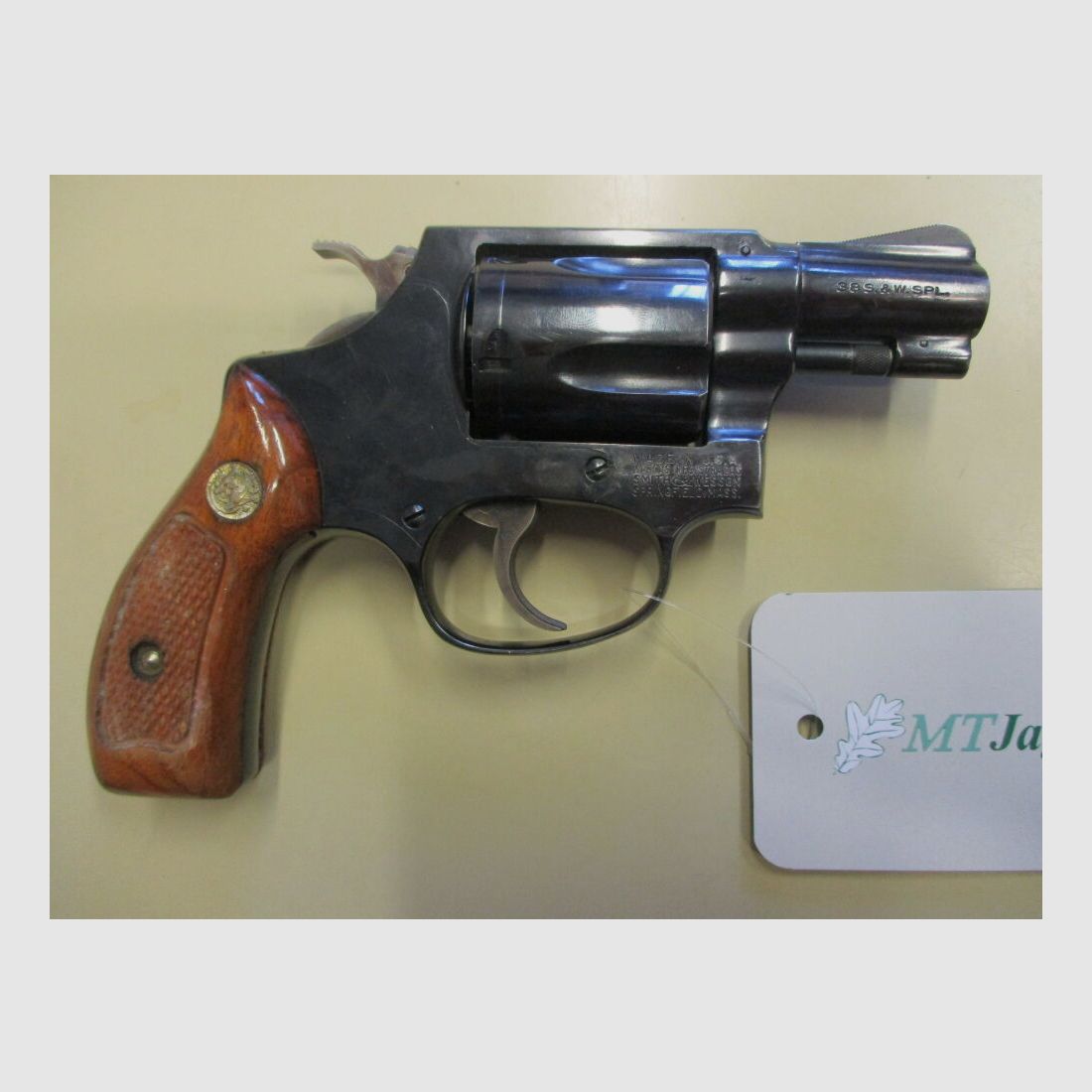 Smith & Wesson 36