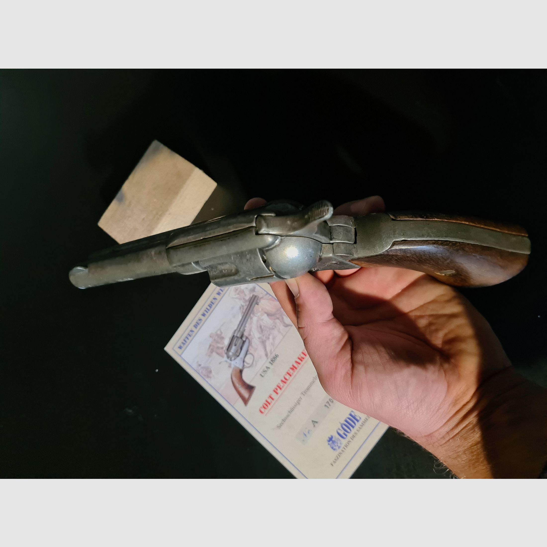 COLT PEACEMAKER Revolver Deko GODE