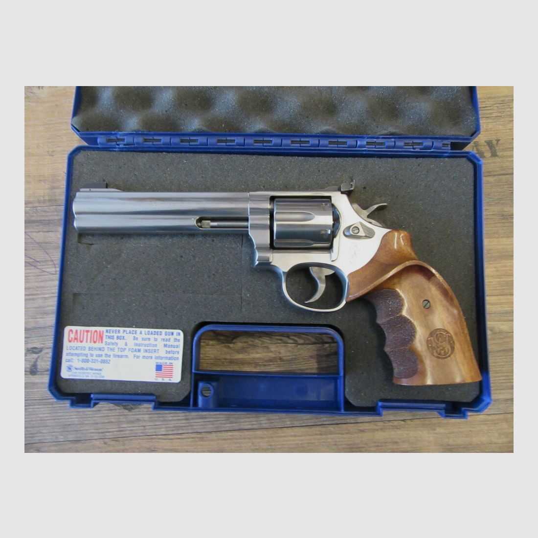 Smith & Wesson 686 Target Champion