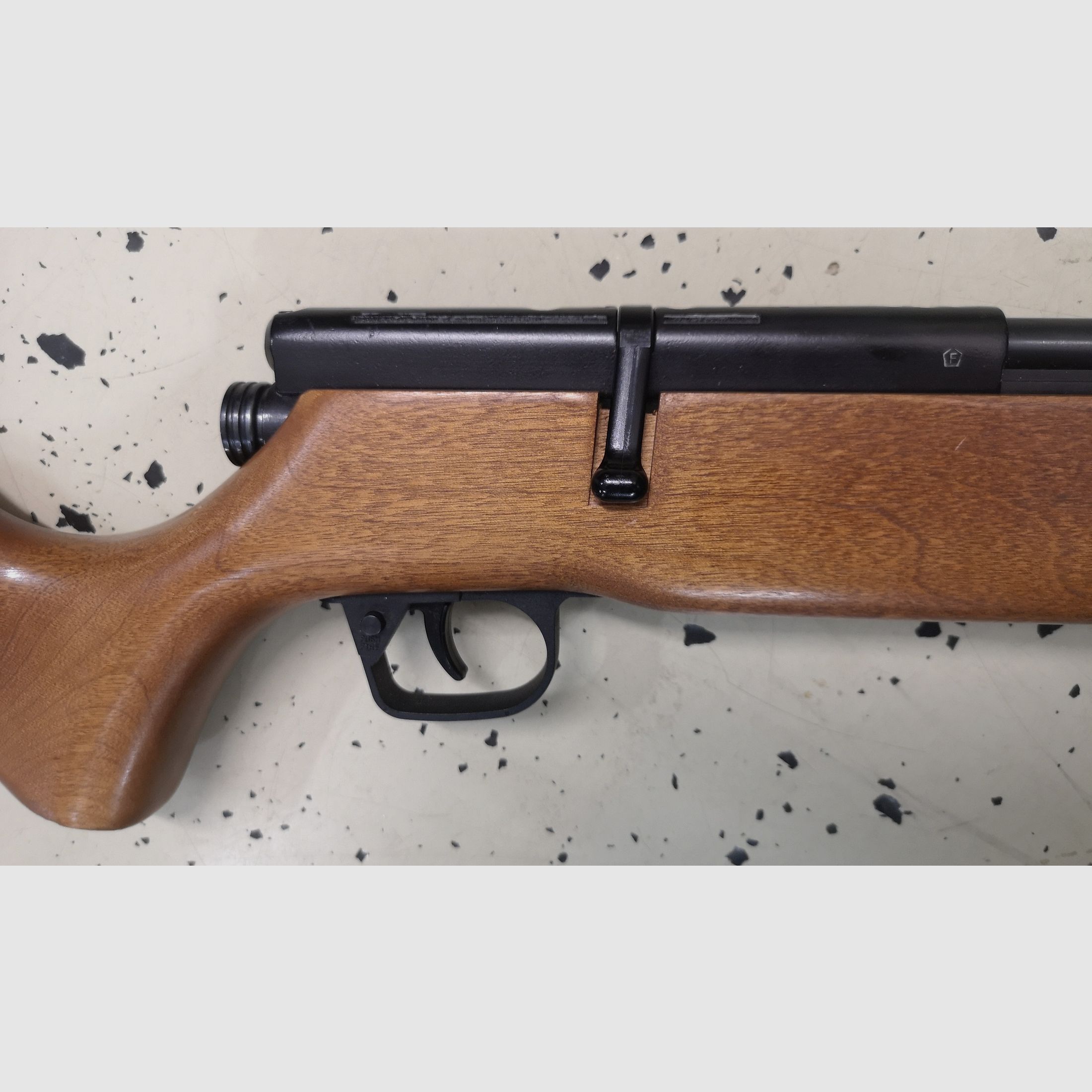 Crosman Model 262, Bild 2 von 6
