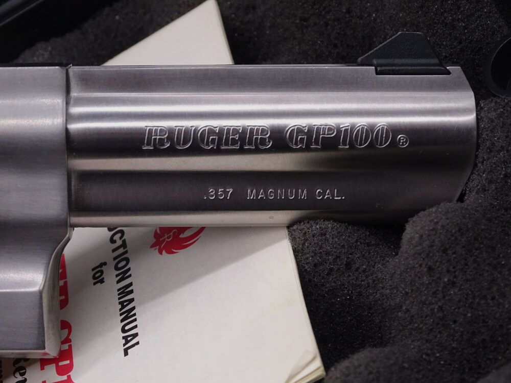 Ruger GP 100 4" kaliber .357 Magnum GP 100