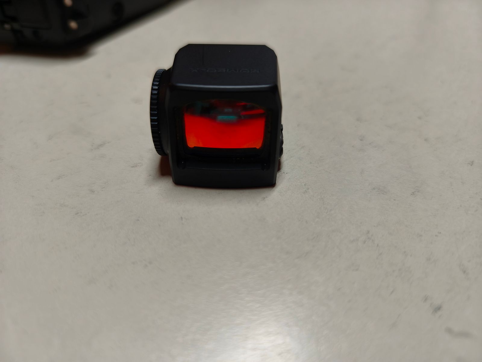 Sig Sauer P320 Spectre COMP pistool met rode stip Romeo