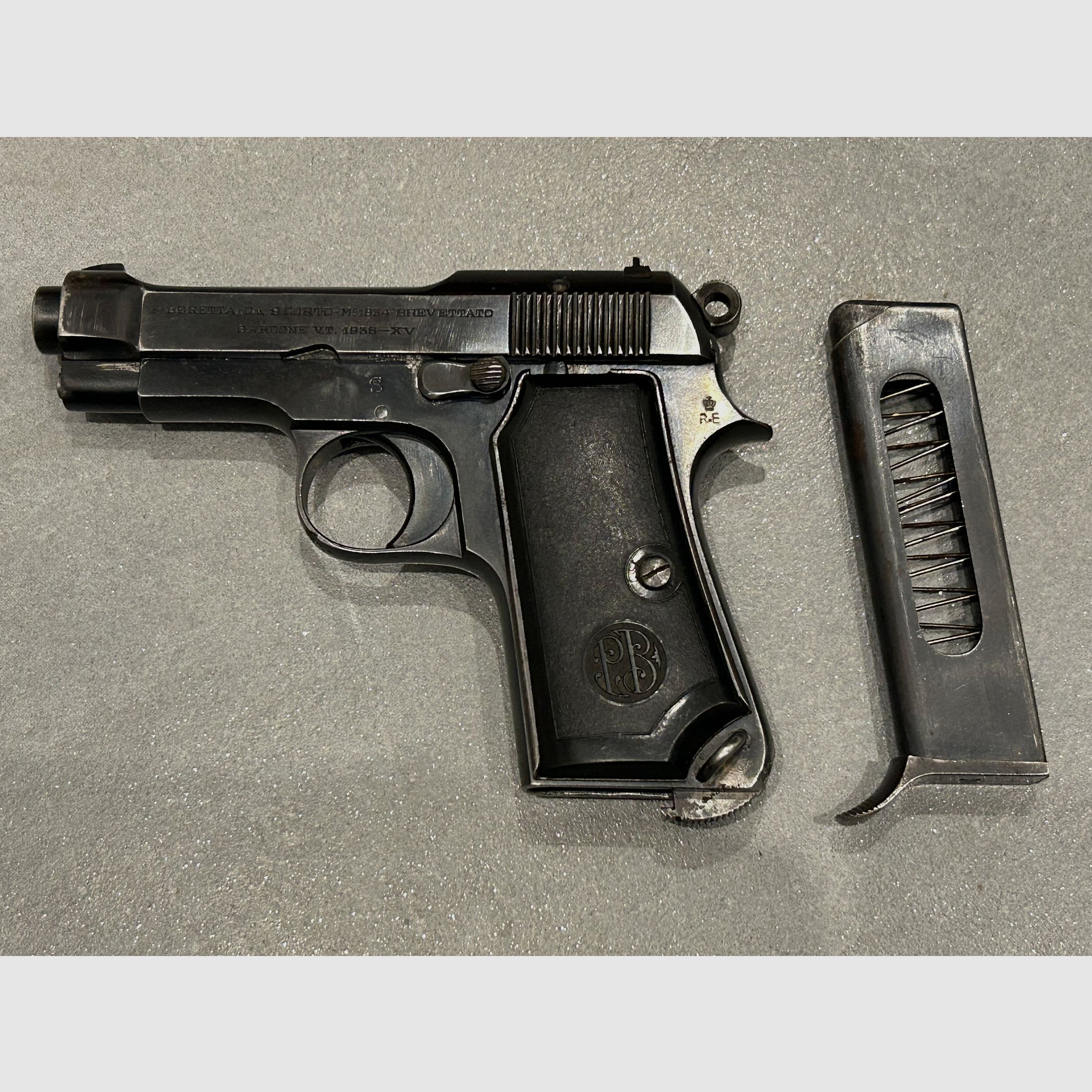 Beretta M1934 - 9mm corto italienische Militärwaffe 2. Weltkrieg