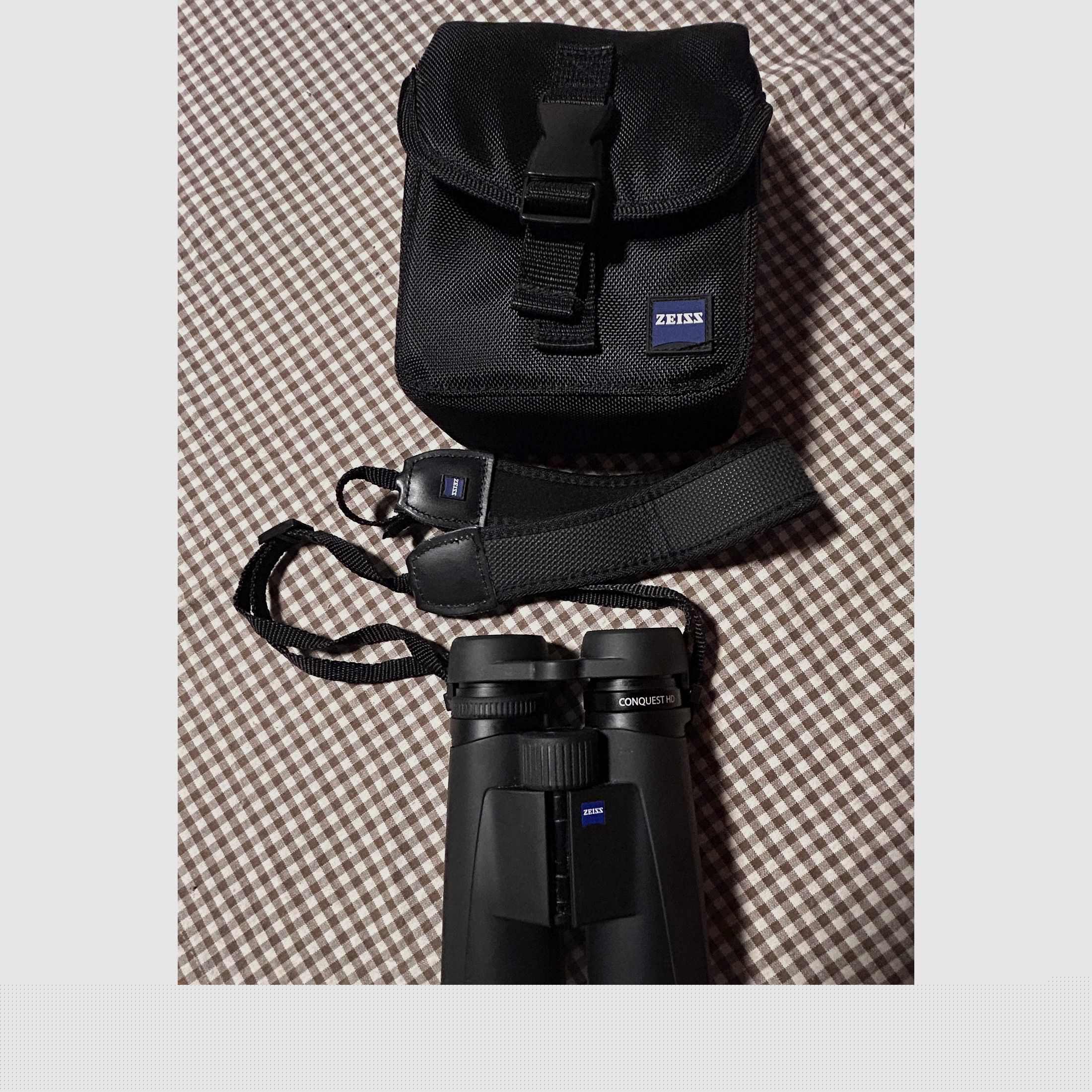 Binoculars Zeiss Conquest HD 8x42