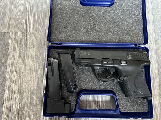 Smith & Wesson m&p 9c 9mm P.A.K