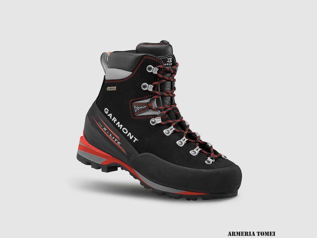 SCARPONI – GARMONT – PINNACLE GTX Black, immagine 1 di 4
