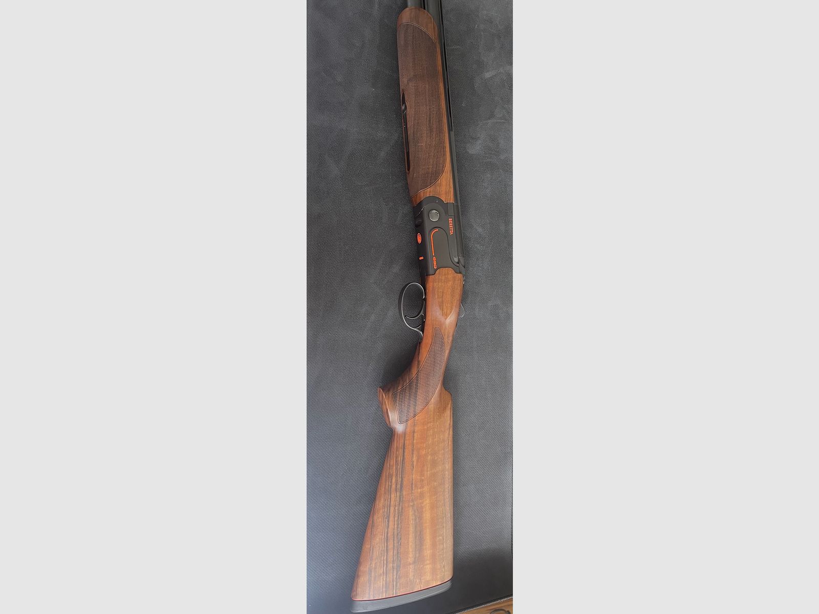 Beretta 690 Competition Black Edition 