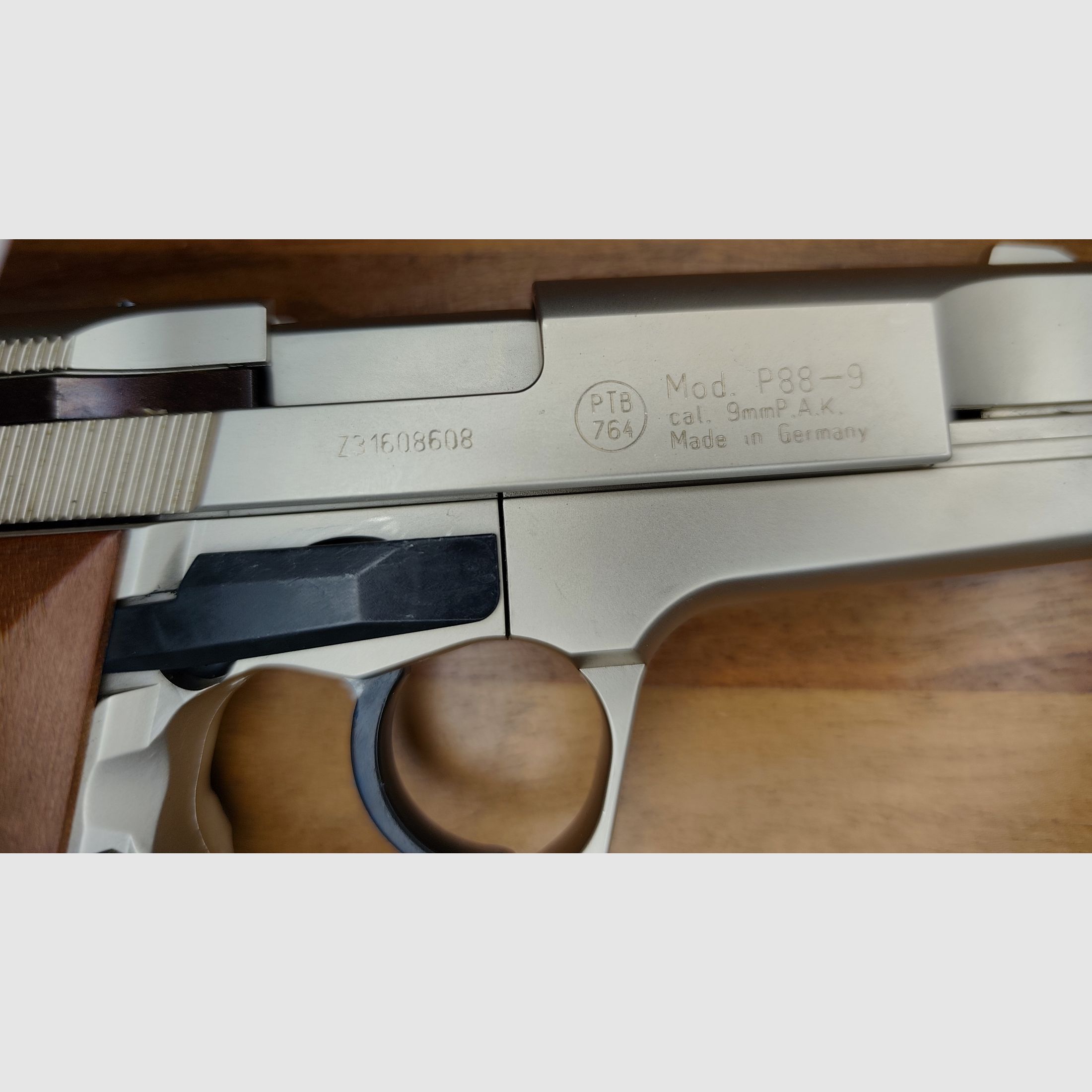 Walther P88 Compact Nickel PTB 764 Silvester-set ver.Pyro+50 schoten munitie