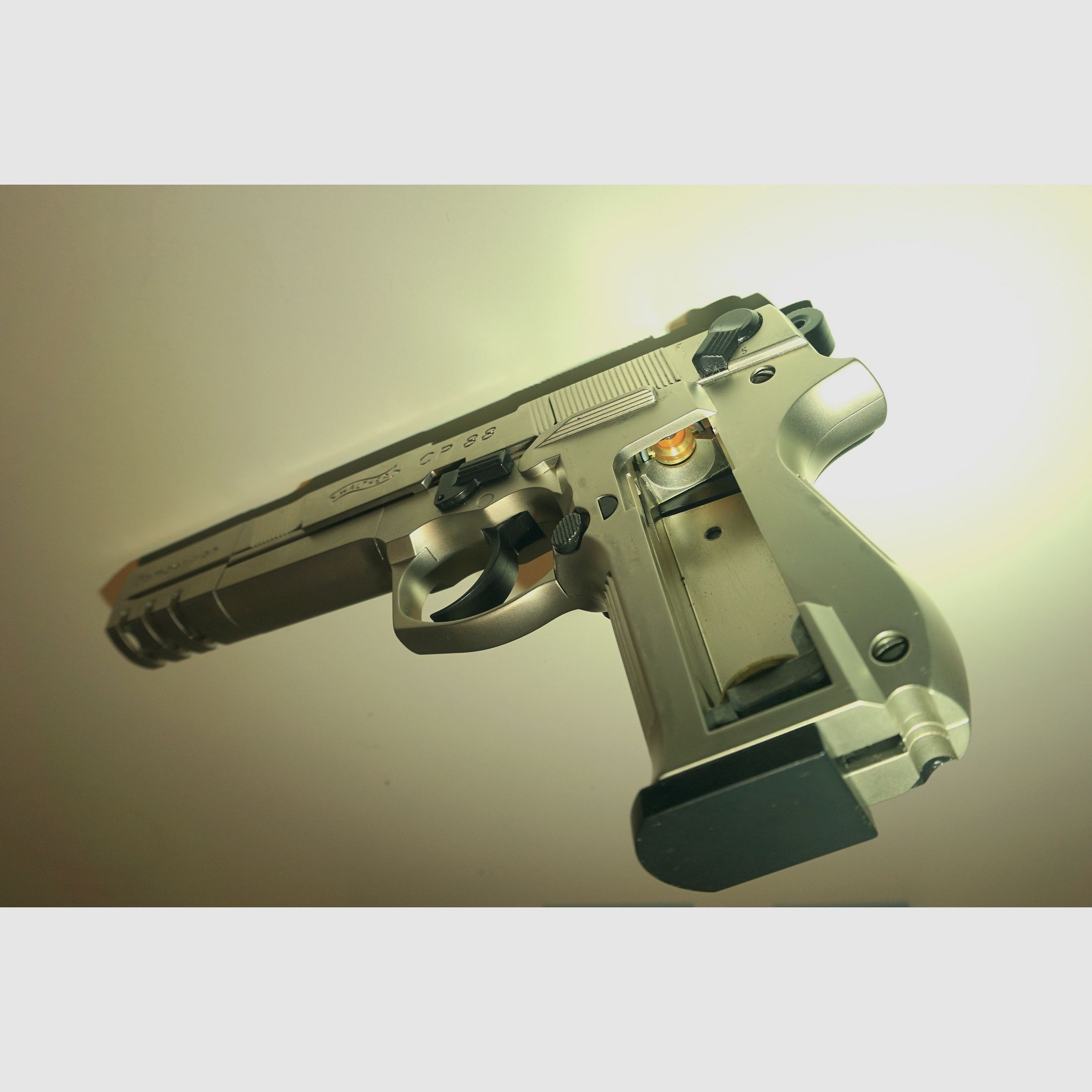 Walther CP88 Competition vernickelt von Umarex inkl. CO2 Patronen, Diabolos und Reinigungszubehör