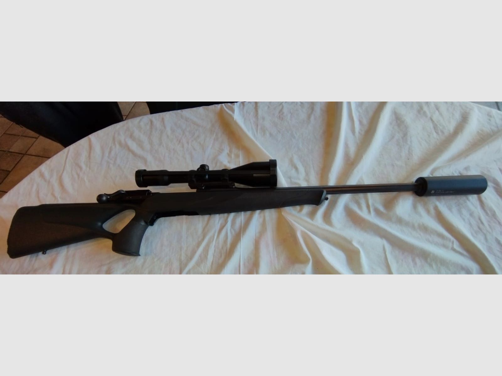 Compleet pakket: Blaser R8 Success 9,3x62 met Zeiss Diavari V 3-12x56 T LA 40, diverse accessoires!