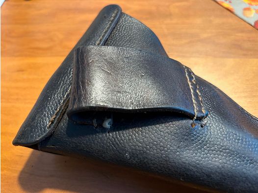 Holster mit orig. Magazin 7,65 mm einer Browning FN aus WK 2