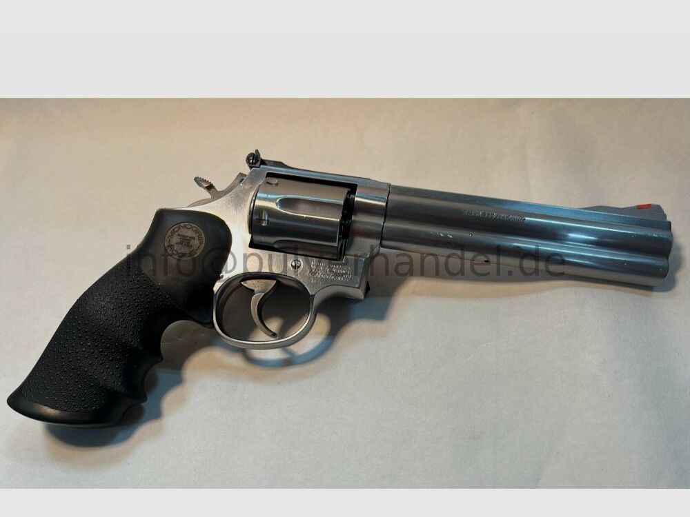 Smith & Wesson 686-4 6 Zoll Stainless .357Mag