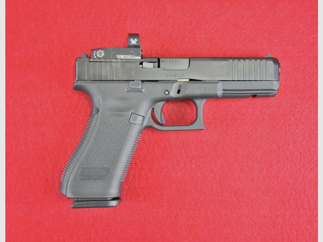 Glock 17 Gen5 FS M.O.S. 9mm Luger