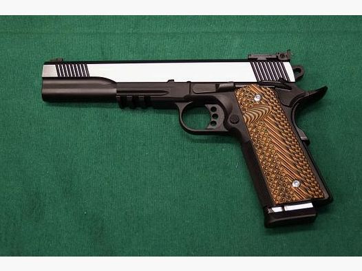 CLUB 30 pistol model 1911 6.0 9mm Luger with Picatinny rail