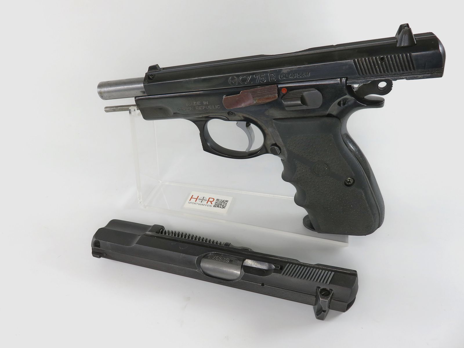 CZ M75 B nel calibro .40 S&W e sistema di cambio 9mm CZ