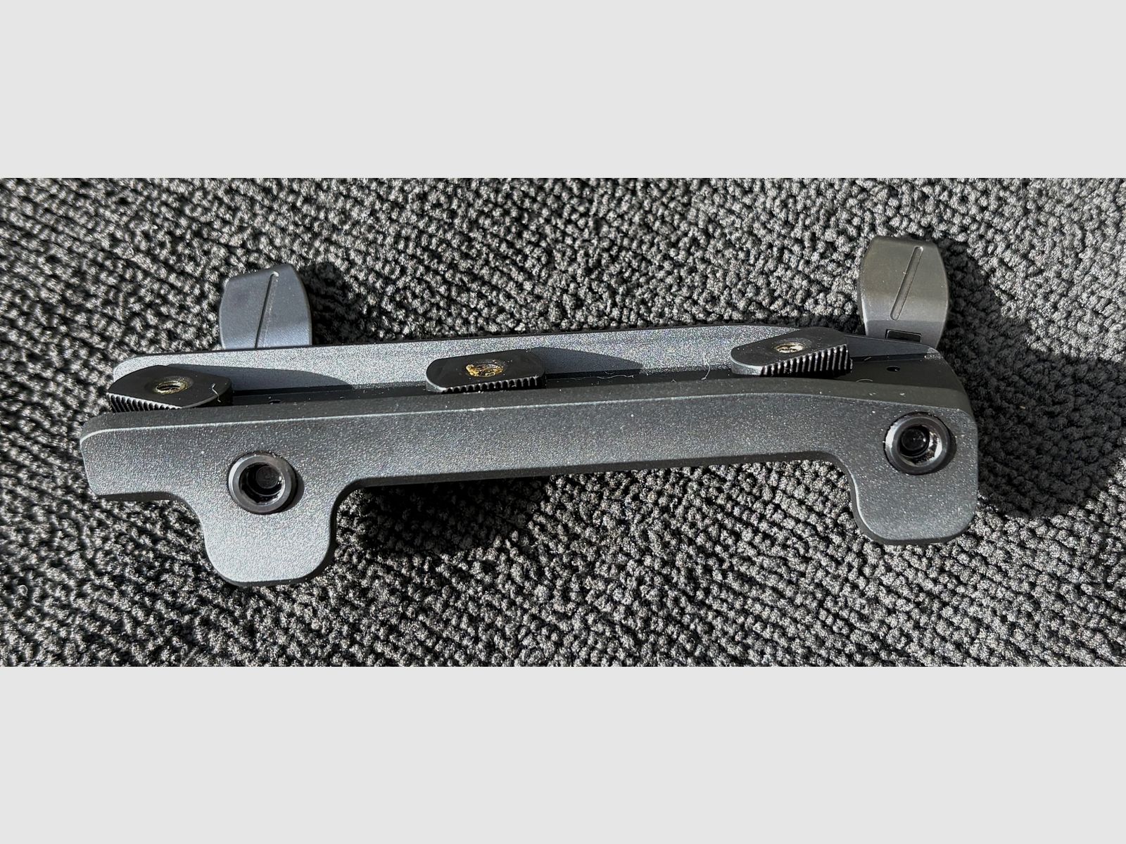 Montura de silla Original Sauer 505 (SUM) para riel interior Zeiss – Como nueva (compra 05/2025), imagen 3 de 3
