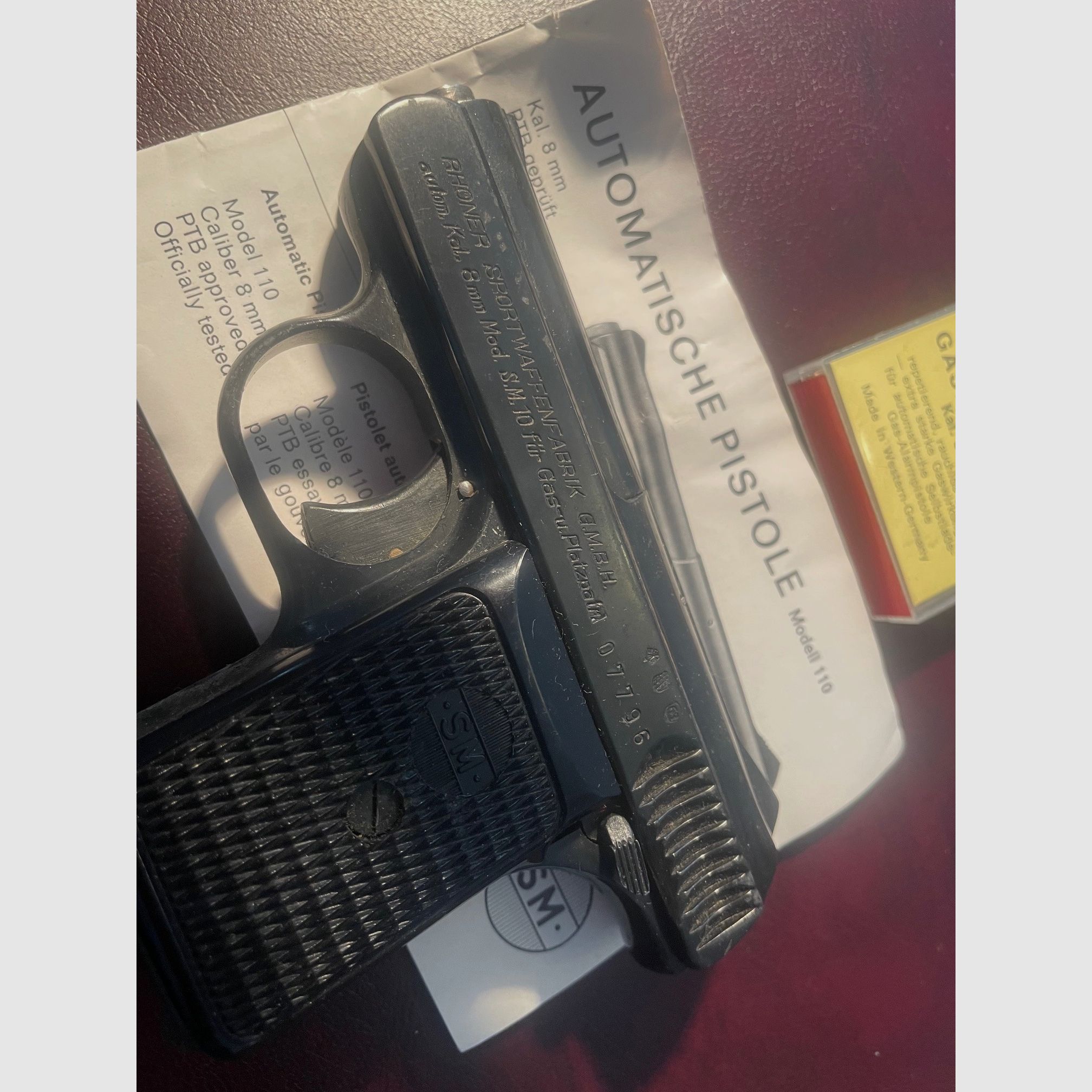 Automatische Pistole SM Modell 110 (Sammlerstück)