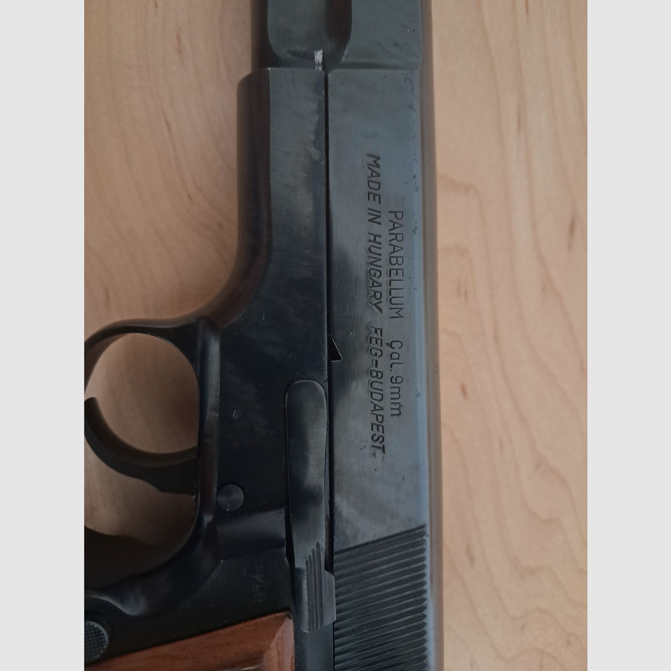 FEG  DA 90 (Baugleich mit Mauser 90 DA) 9mm Para (Luger)