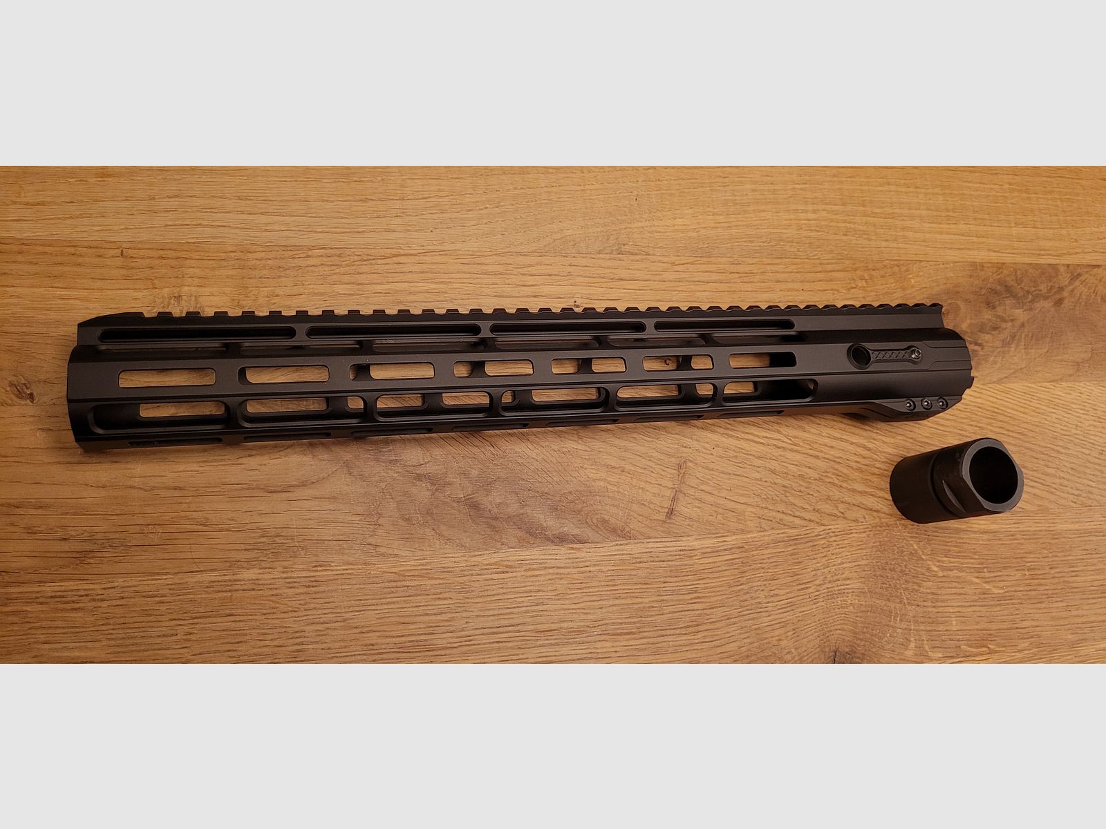 Hera Arms Handschutz 15" Mlok