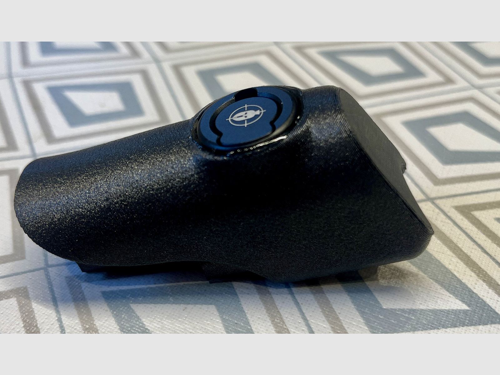 Blaser K95 bipod - opname inclusief voorhandafsluiting