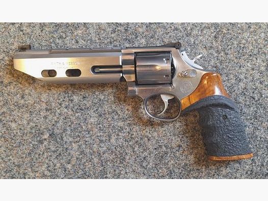 Smith&Wesson Revolver 686 Competitior Kal. .357Mag