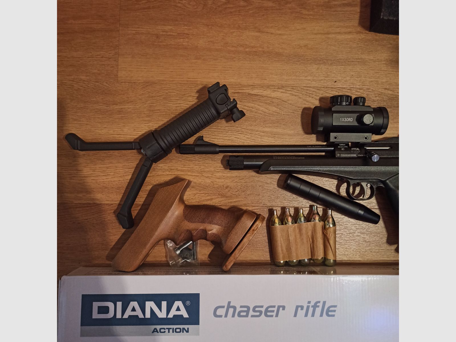 Diana Chaser Rifle Set 4.5mm with a lot of accessories.