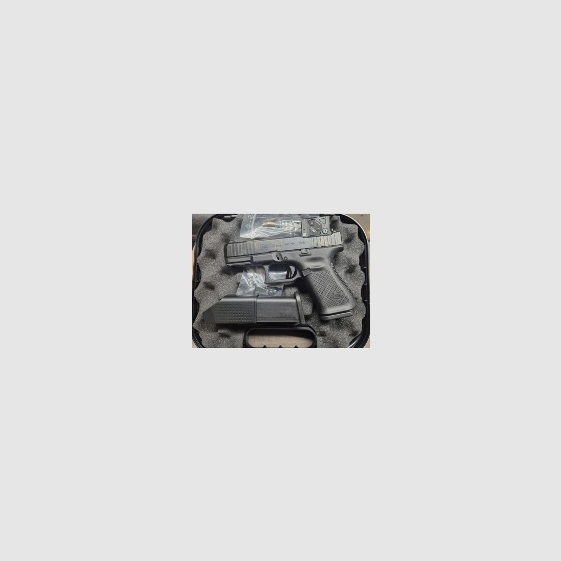 GLOCK 19 Gen5 MOS 9 mm Luger A-CUT COA Combo