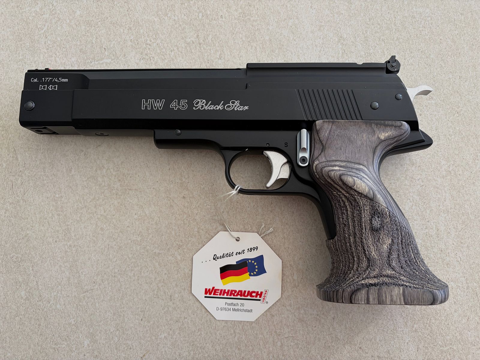 HW 45 Black Star | New & unused | Gun case | 4.5 mm