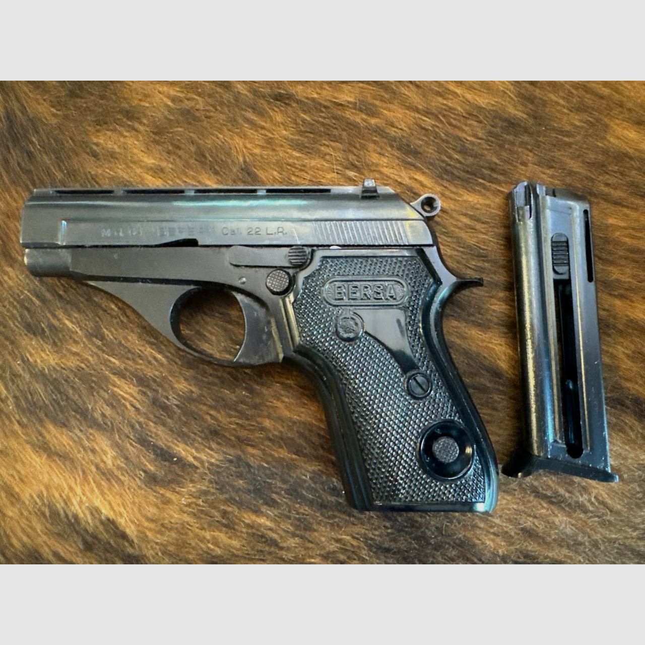 Pistole Bersa Modell 64 Kaliber .22 LR – Klassische Selbstladepistole, Bild 2 von 5