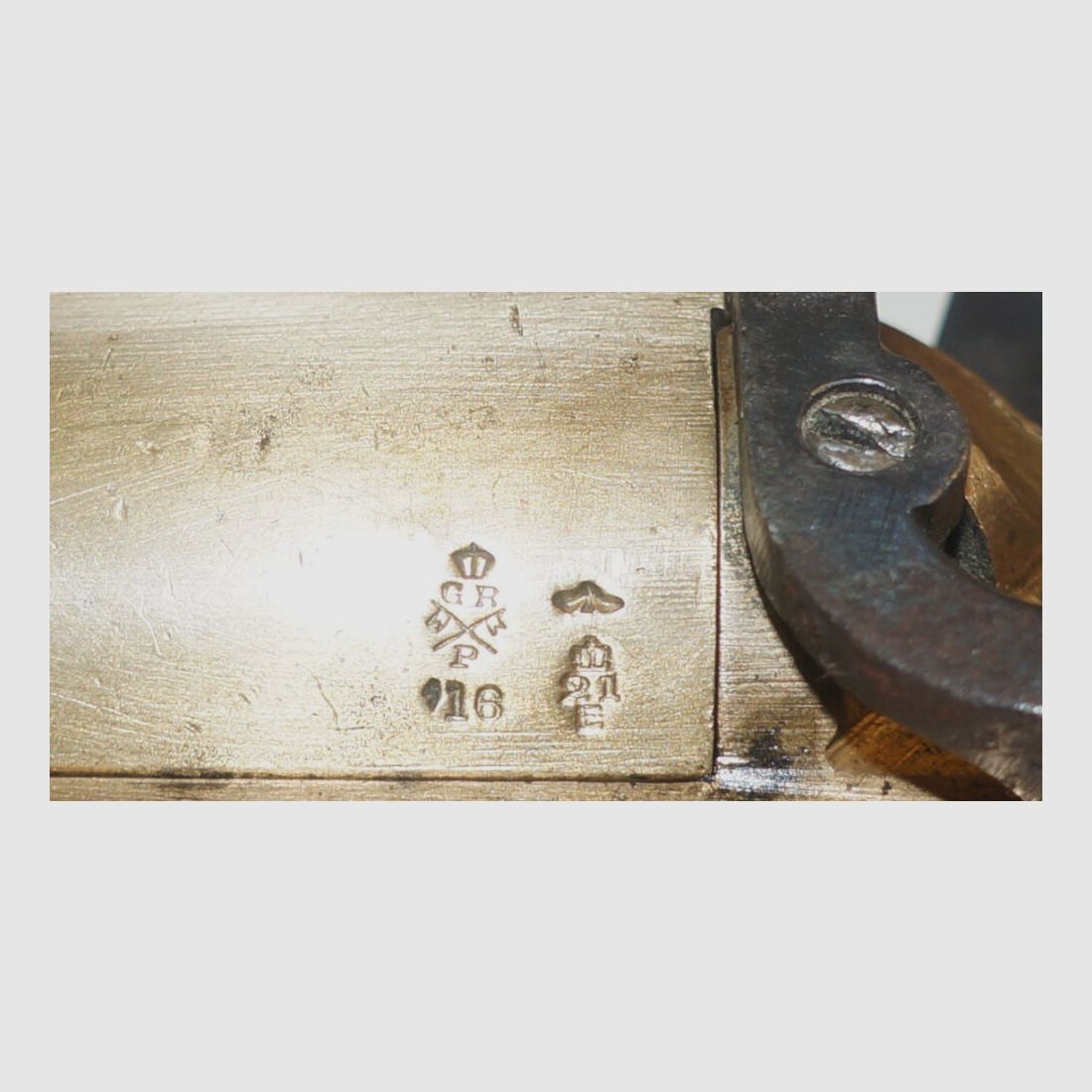 Cogswell & Harrison flare gun, Cogswell & Harrison, brass barrel and housing, small defect (spring break)