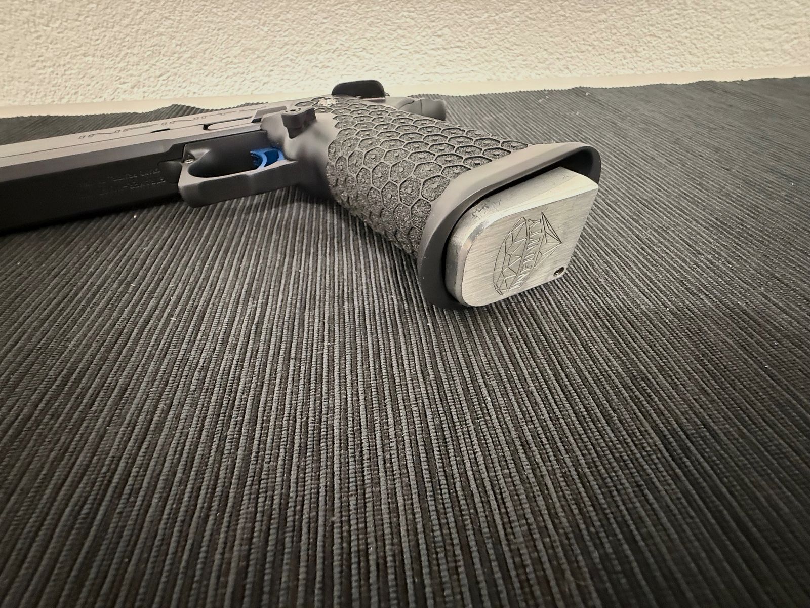 Strayer-Voigt Infinity Kaliber .40SuW incl. Wechsellauf 9mmLuger IPSC