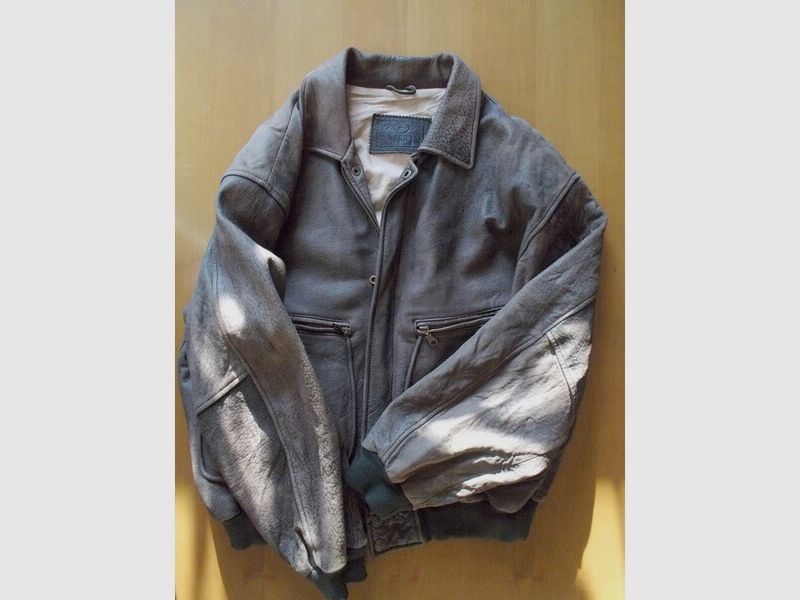 Herrenlederjacke, braun, Gr. L, gebaucht!