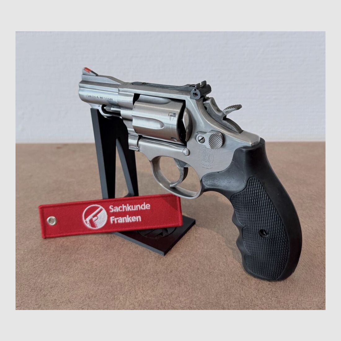 Smith & Wesson 66-4