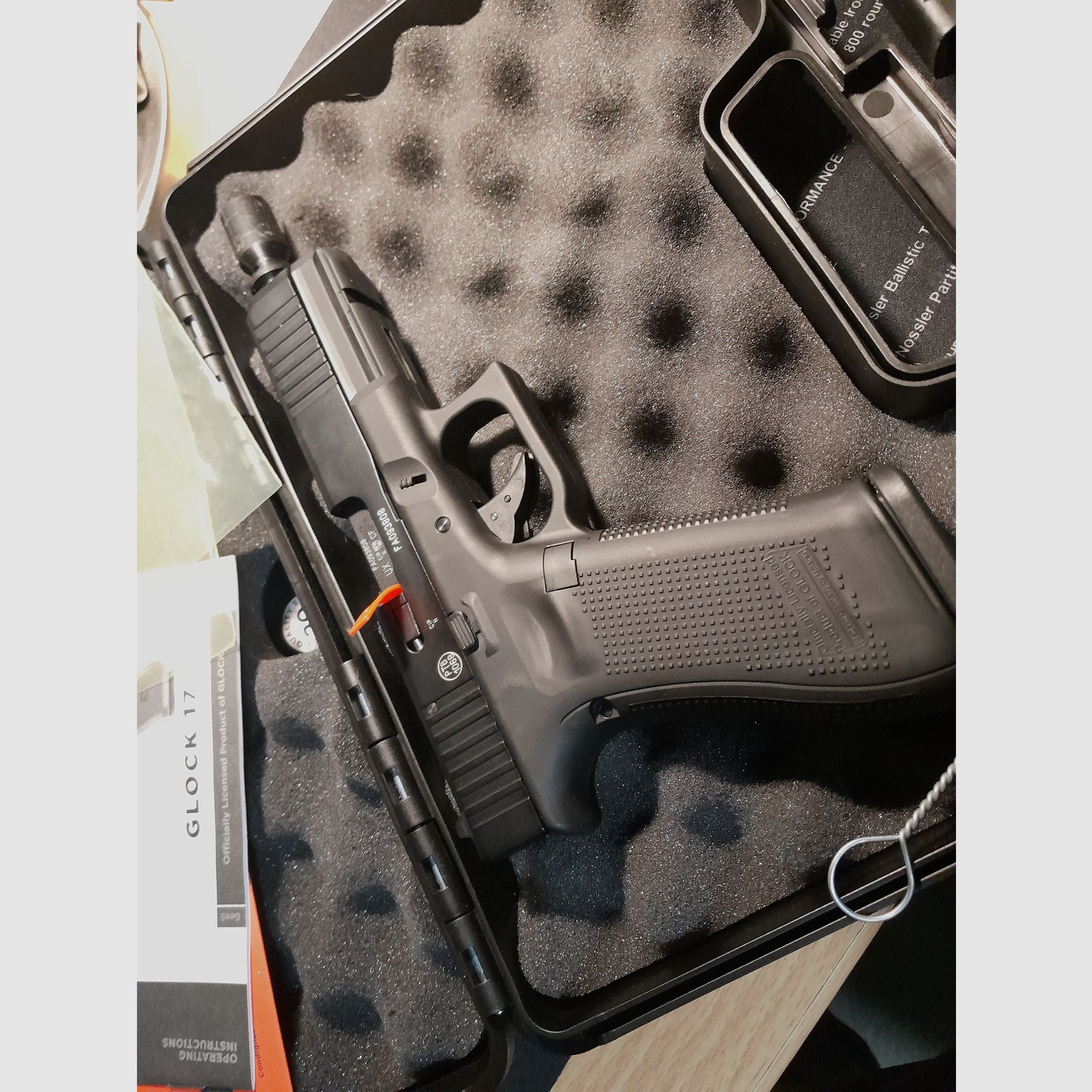 Umarex Glock 17 9mm pak nowy