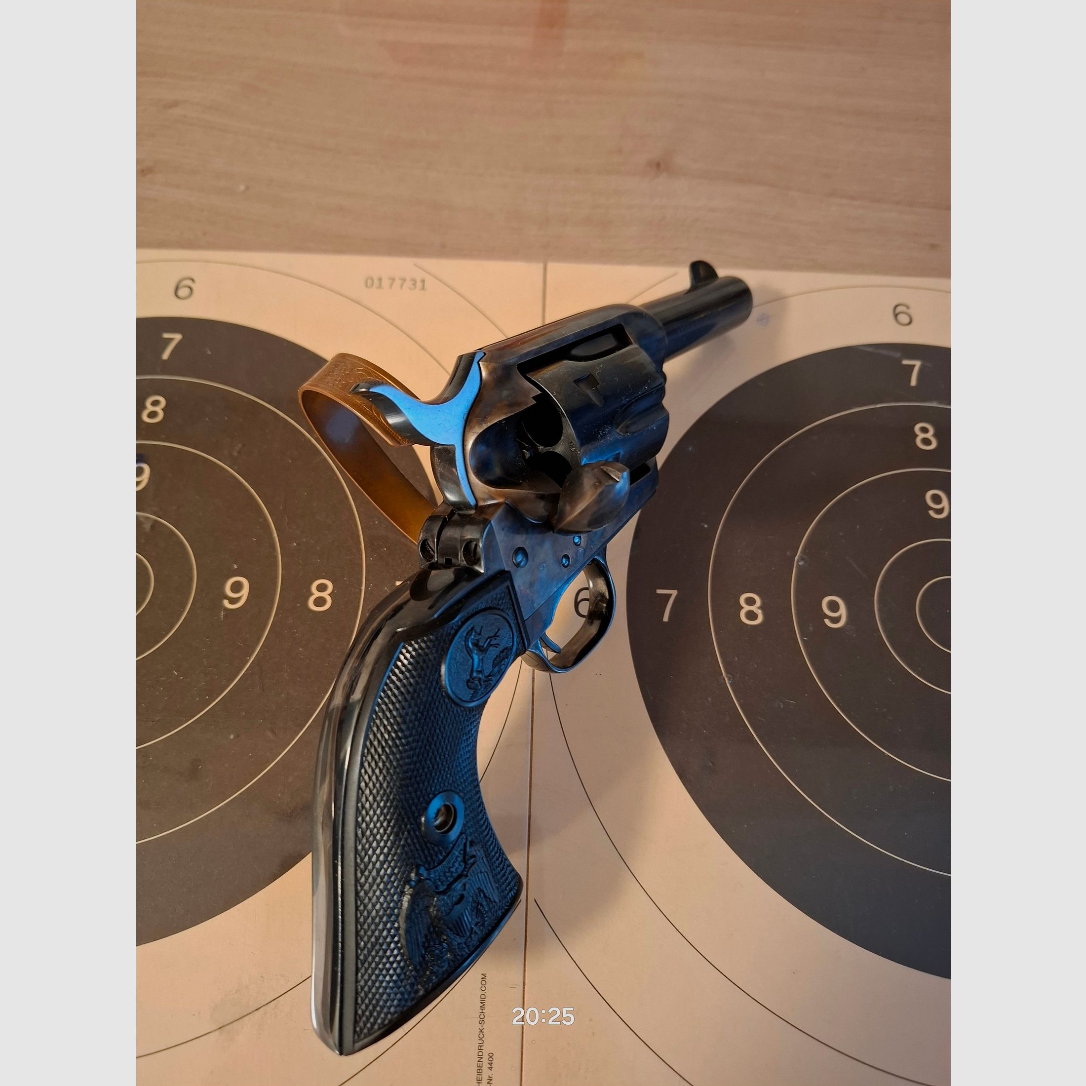 Revolver SA
