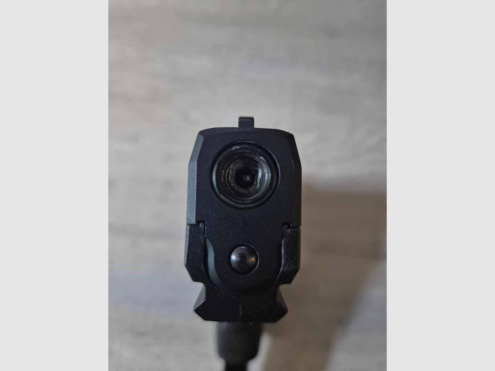 Sig Sauer P320 Schreckschusspistole im Kaliber 9 mm P.A.K. - schwarz