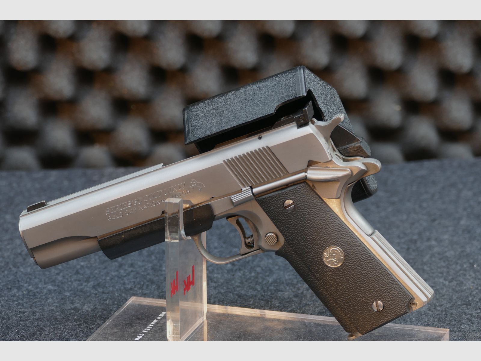 Colt Series 80 MK IV — Gold Cup National Match — .45 Auto (.45 ACP), stainless steel