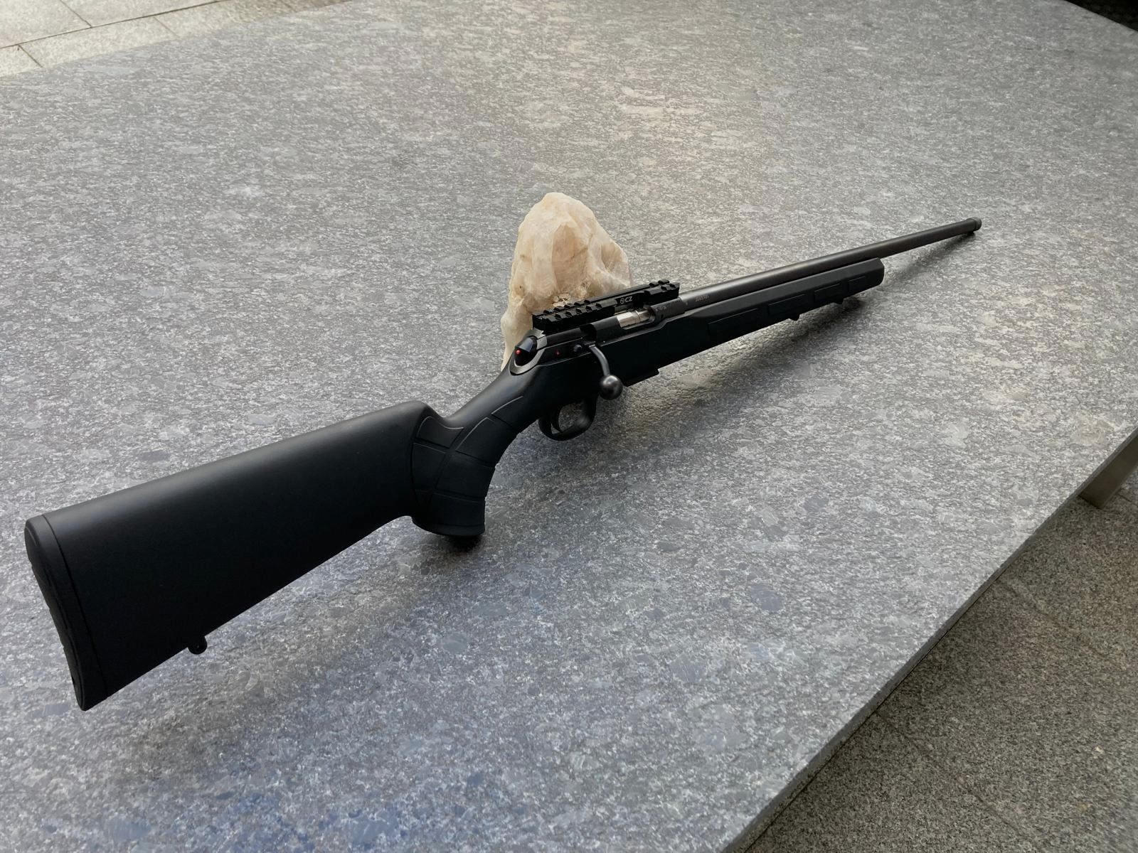 CZ 457 Synthetic en calibre .22 l.r.