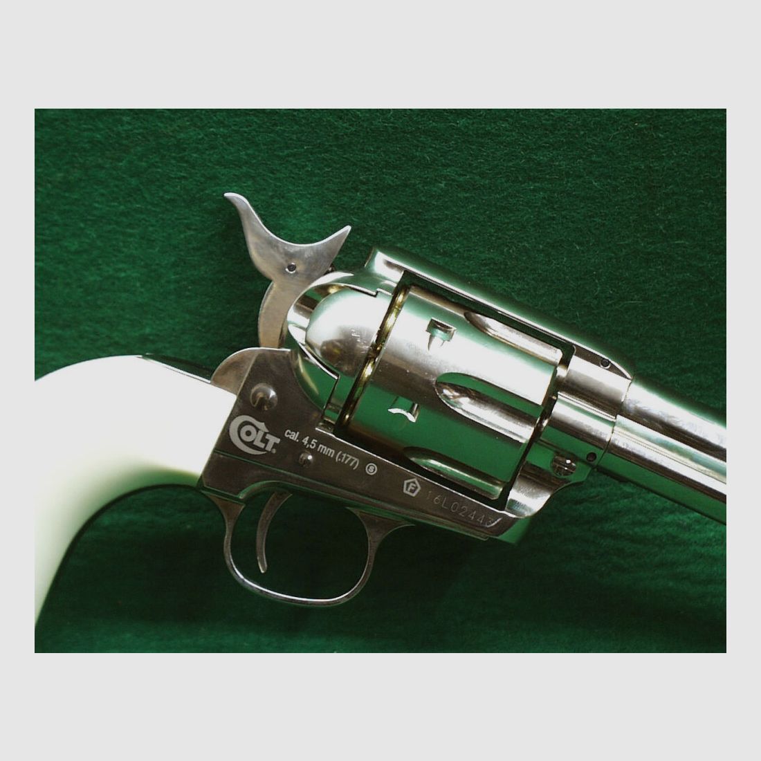 Umarex CO 2 Revolver - Colt Single Action Army .45, nickel