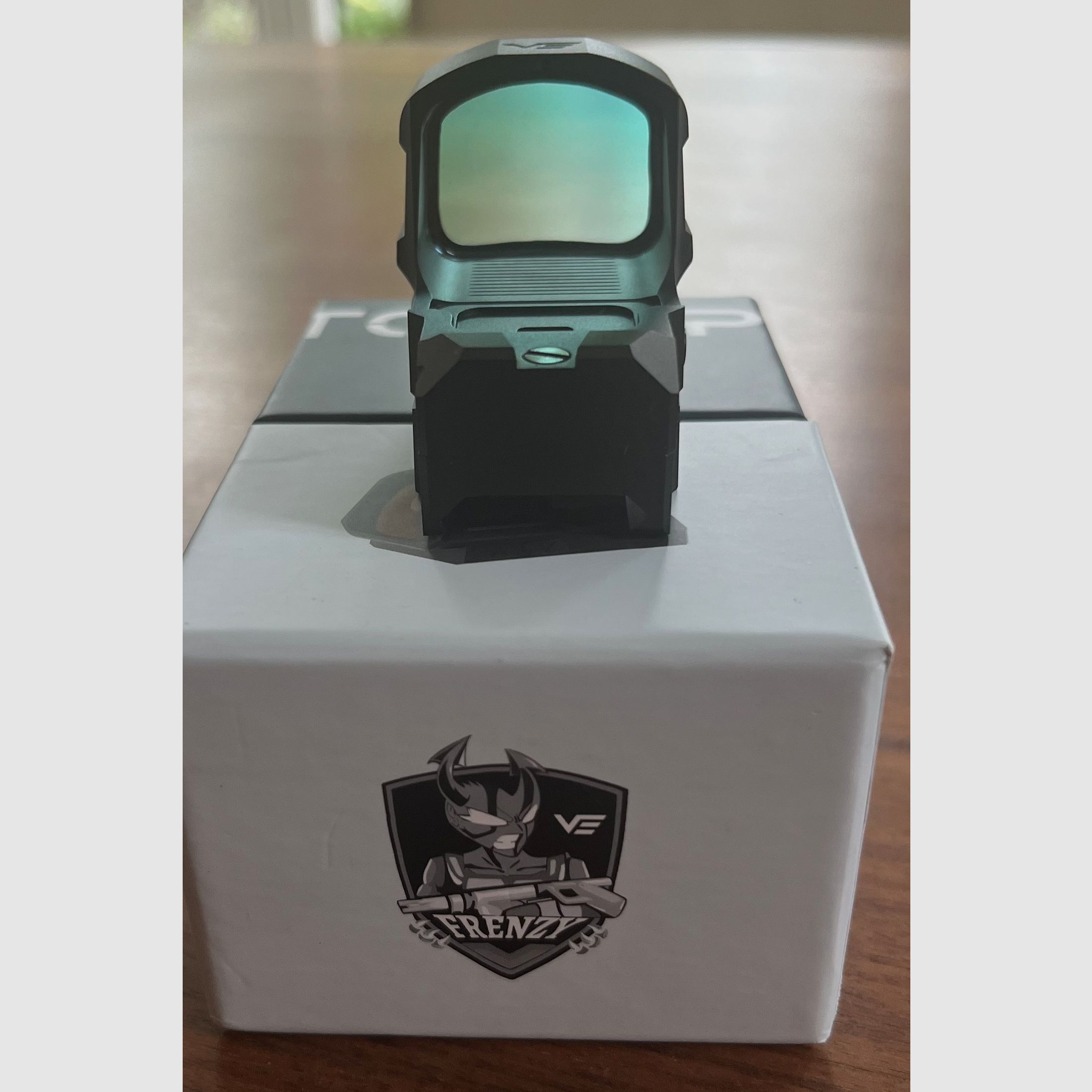 Vector Optics SCRD-79 Frenzy F3 1x26x32 6MOA - jak nowy
