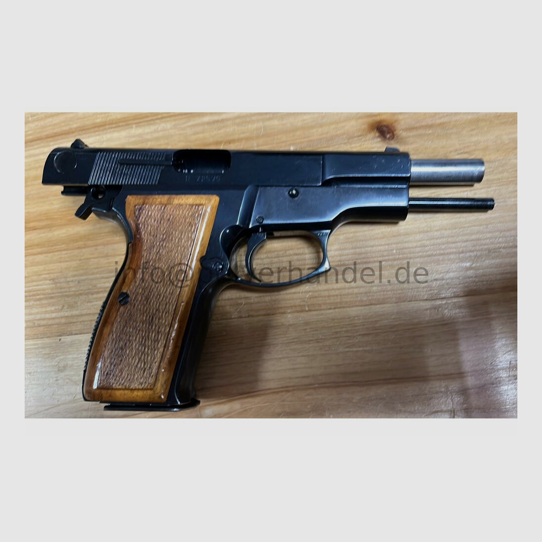 Luger M90 Ganzstahlwaffe	 9mmLuger  9x19