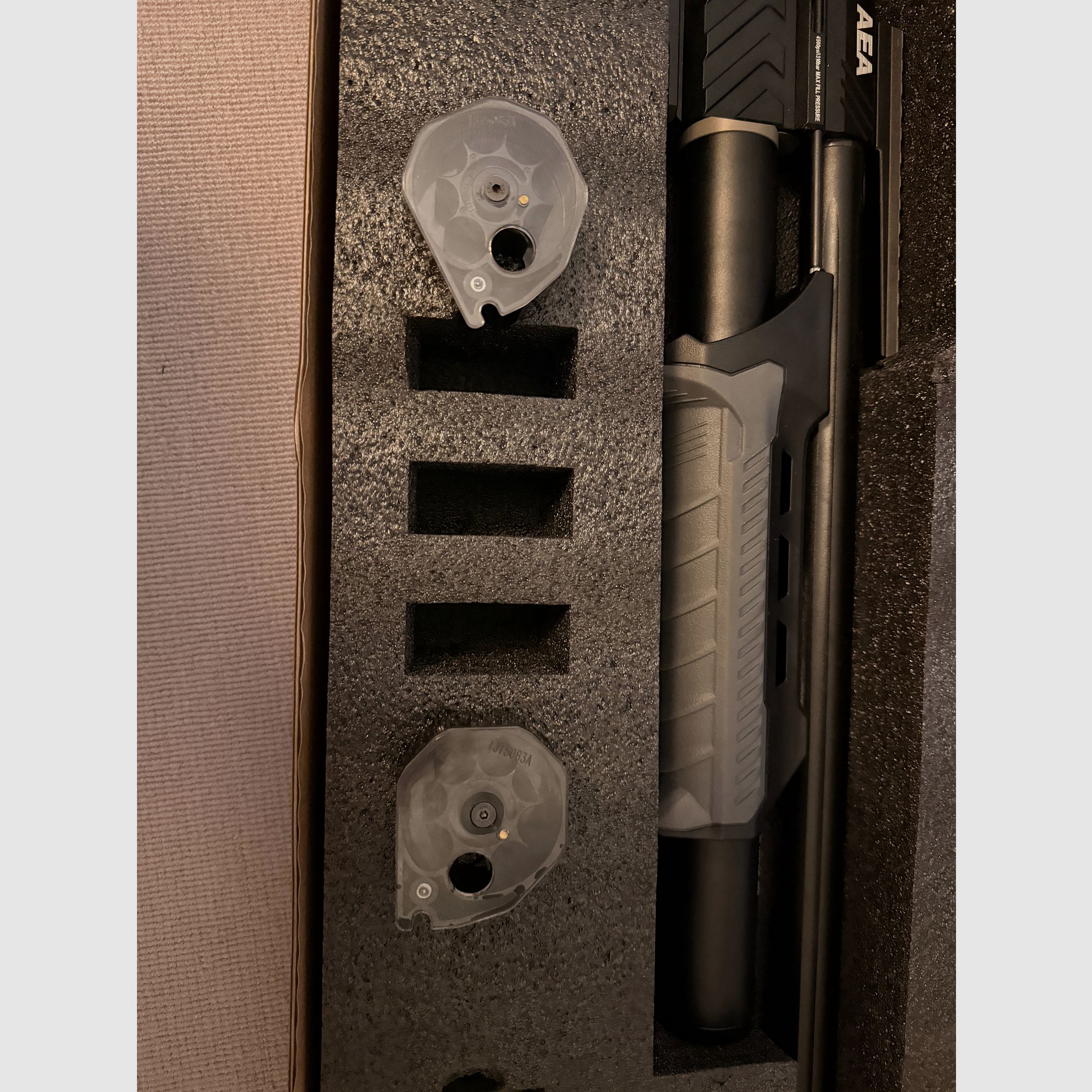 AEA Megalodon – État impeccable + accessoires complets