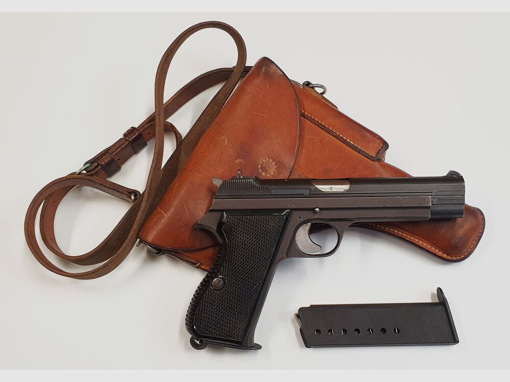 SIG Pistole SIG P210-2 im Kaliber 9mm Luger (9x19) Inkl. Holster und Reservemagazin,MADE IN SWITZERLAND