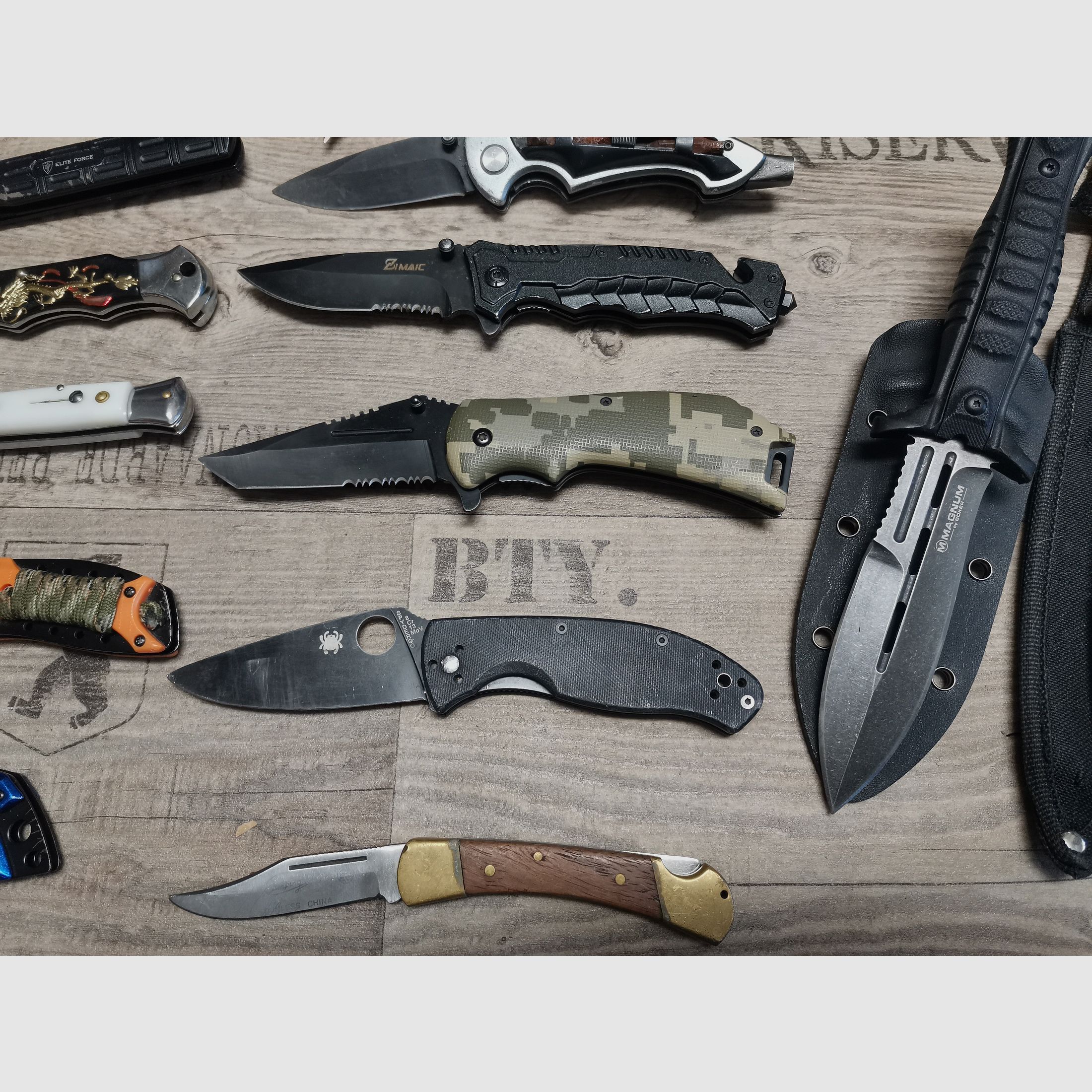 Messer Konvolut Böker Haller Herbertz etc. Karambit Einhandmesser Dolch Springmesser